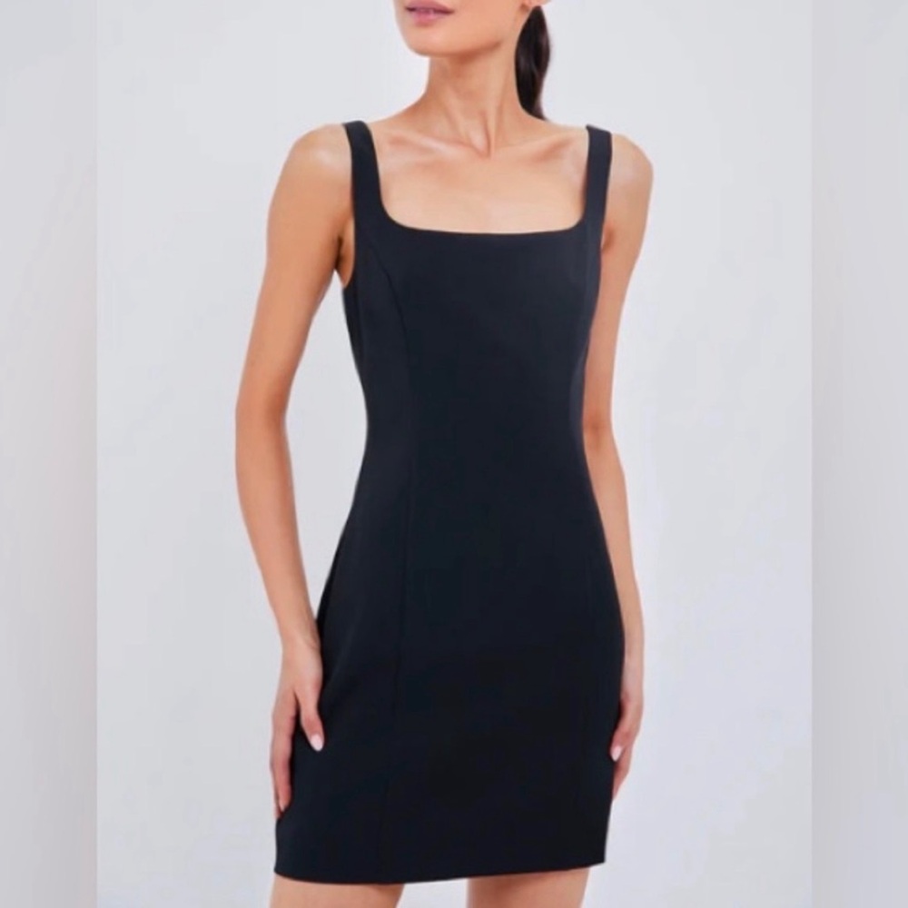 Chic Black Sleeveless Mini Dress